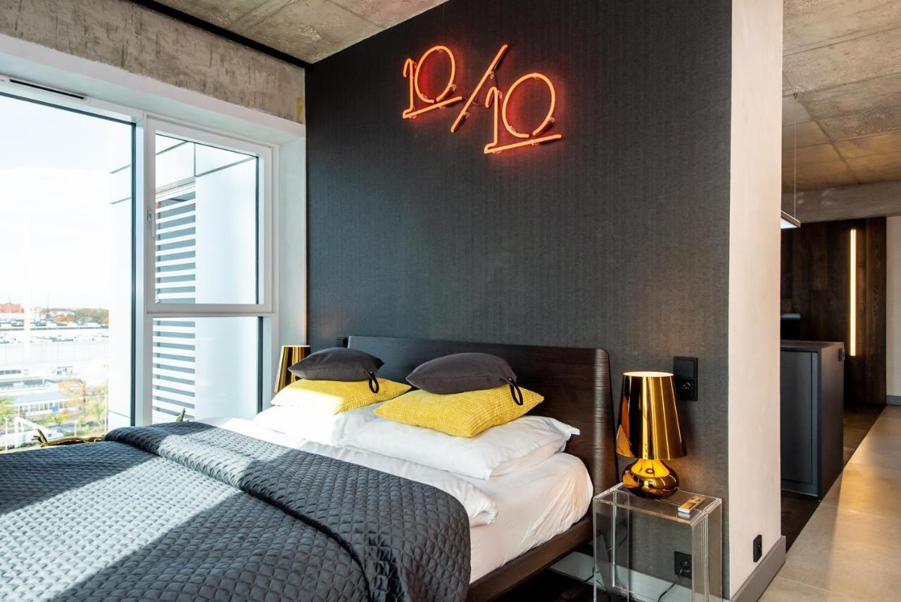 Super-Apartamenty International Fair Познань Экстерьер фото