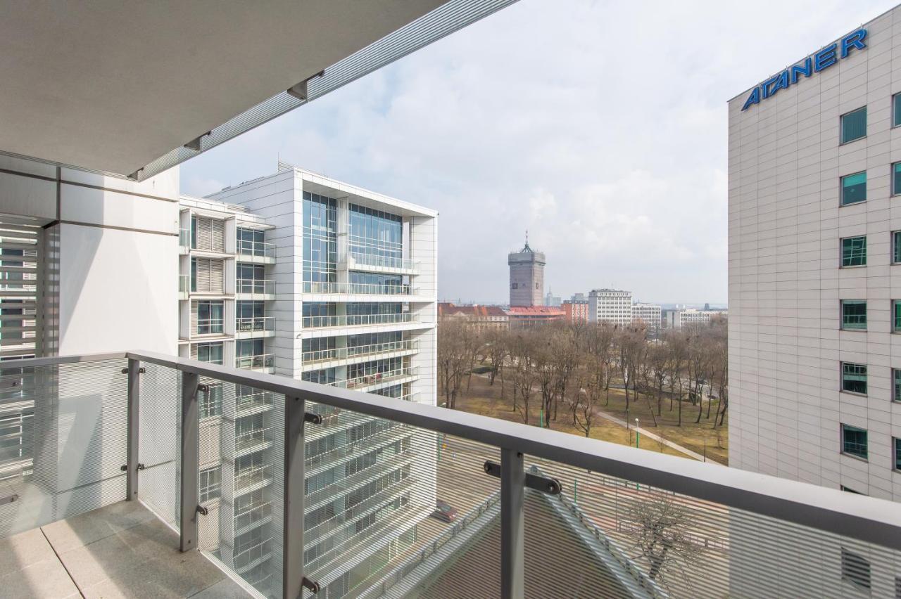 Super-Apartamenty International Fair Познань Экстерьер фото