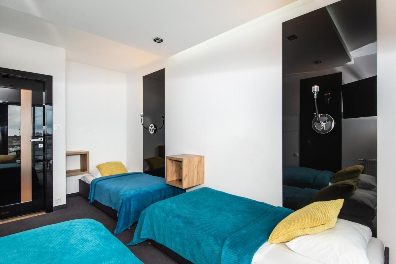 Super-Apartamenty International Fair Познань Экстерьер фото