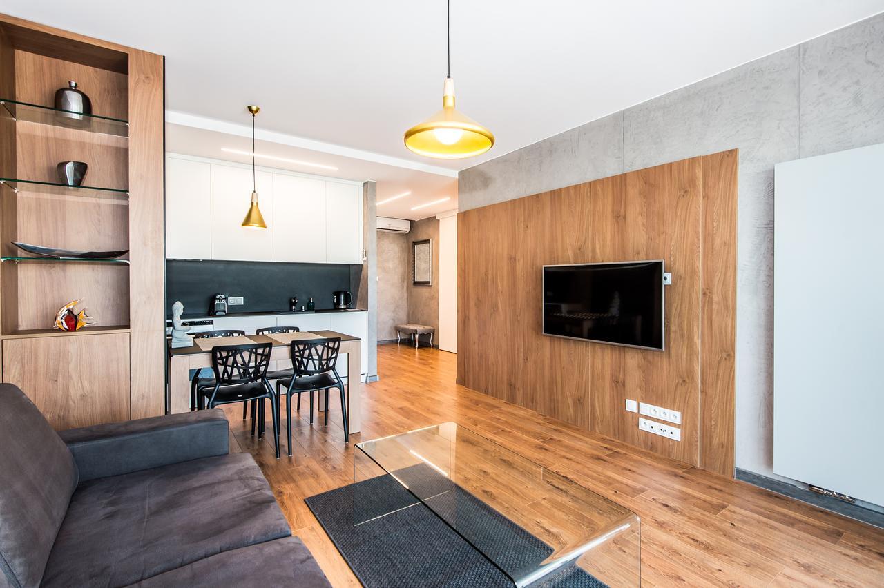 Super-Apartamenty International Fair Познань Экстерьер фото