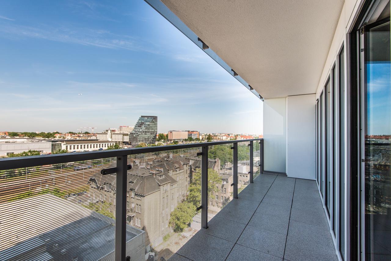 Super-Apartamenty International Fair Познань Экстерьер фото