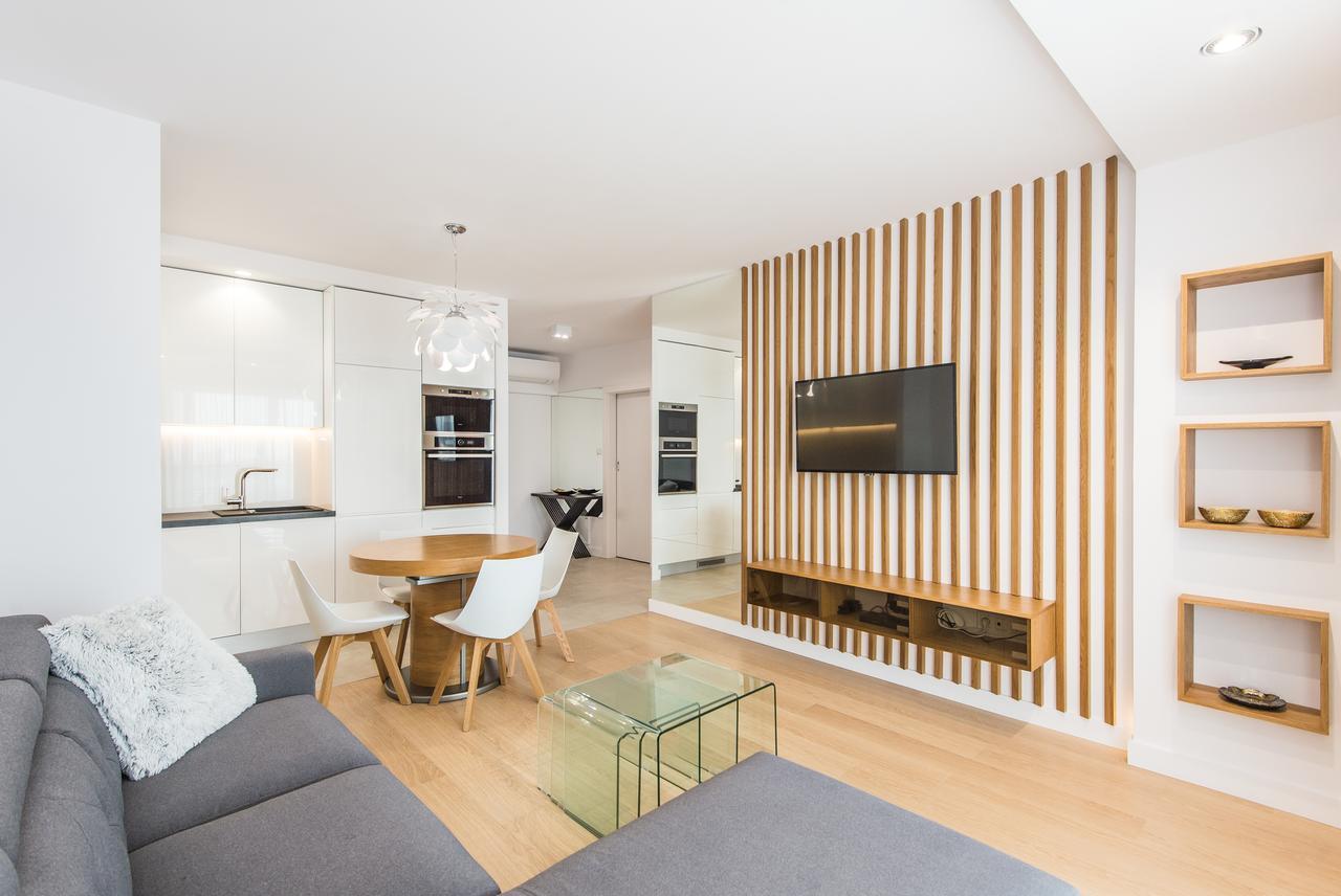 Super-Apartamenty International Fair Познань Экстерьер фото